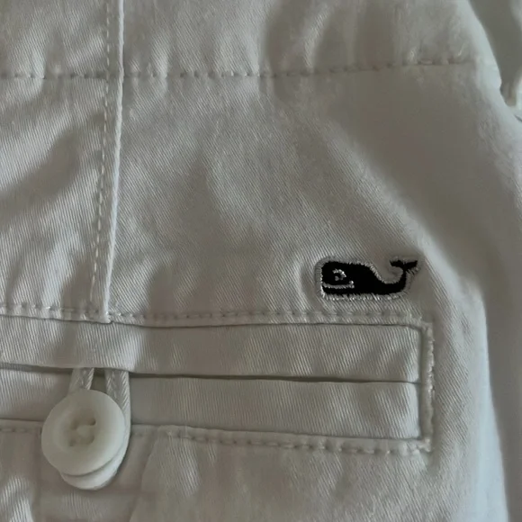 White shorts - Picture 5 of 7